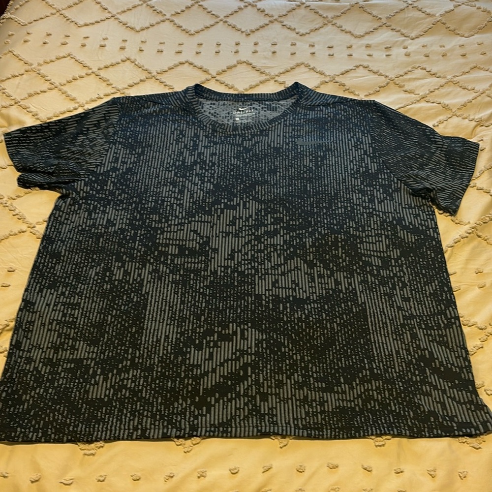 Men Nike Dri-Fit T-Shirt